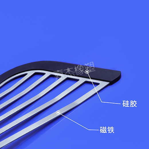 抽插嫩骚逼磁铁硅胶包胶